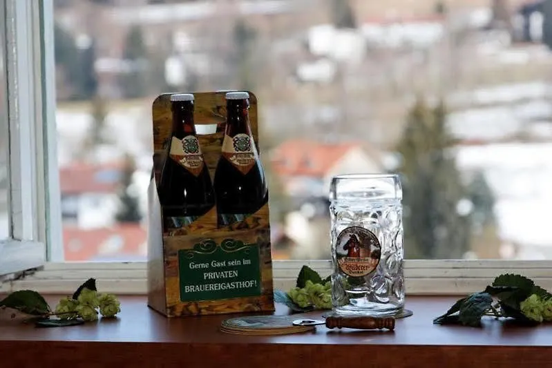 Brauerei-Gasthof Eck Bobrach 3*,