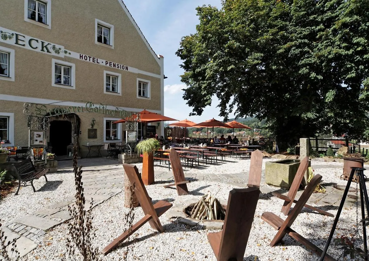 Brauerei-Gasthof Eck contacts